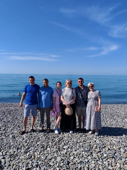 Прогулка по морскому берегу
